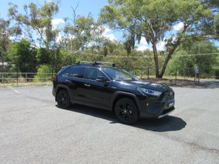 2020  Toyota RAV4 Cruiser SUV (Eclipse Black) Pre-Owned Car Thumbnail