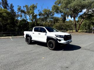 2023  Toyota Hilux GR Sport Ute (Glacier White) Pre-Owned Car Thumbnail