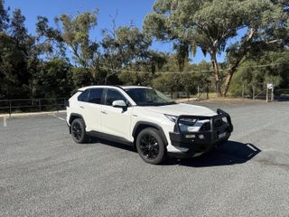 2022  Toyota RAV4 Cruiser SUV (Crystal Pearl) Pre-Owned Car Thumbnail